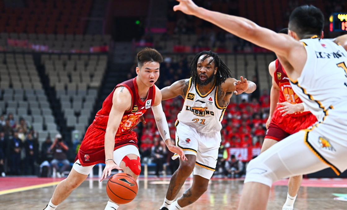 包含亚冠倒计时，深圳男篮今晚伤情更新，细节引发关注，赛场秩序良好，训练强度明显提升的词条-米兰体育APP